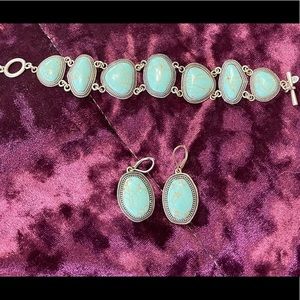 Premier Designs Reversible Turquoise set